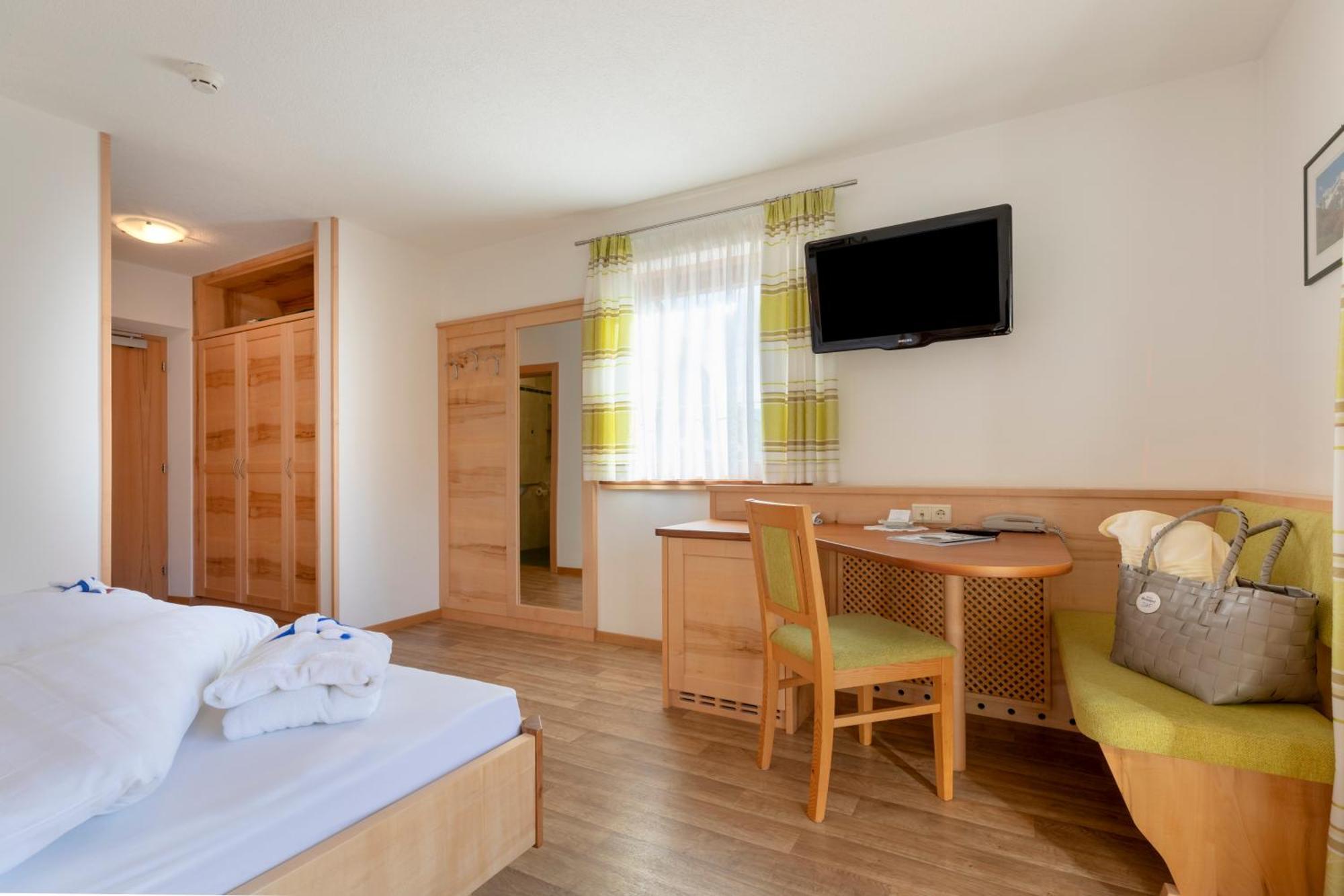 Hotel Kronhof Moso Ruang foto