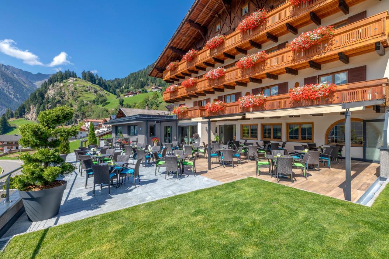 Hotel Kronhof Moso Bagian luar foto